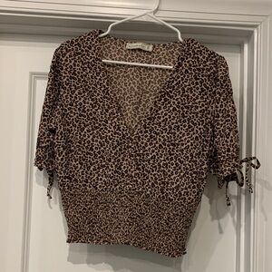 Abercrombie & Fitch Brown Leopard Print Blouse med NWOT viscose